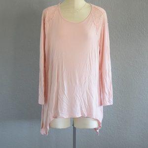 Baby pink lace longsleeve